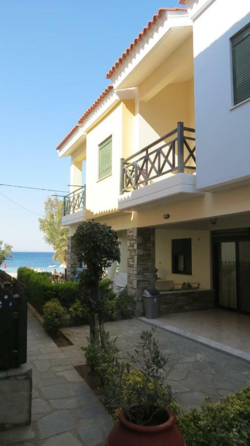 ניקיטי Cute Maisonette No2 On Coastal Sidewalk מראה חיצוני תמונה