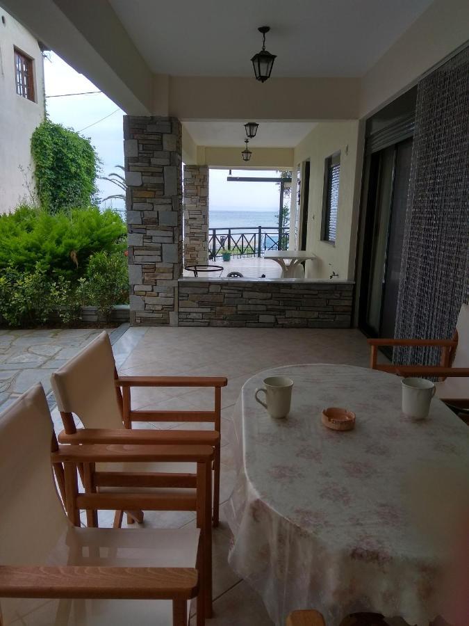 ניקיטי Cute Maisonette No2 On Coastal Sidewalk מראה חיצוני תמונה